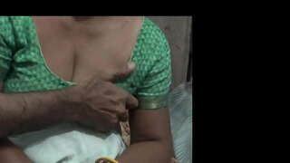 Etap manman ak horny l&#039;, pitit gason yo pataje yon sèl kabann