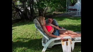 ���ளவாளி பெரிய மார்பகங்கள் நேசிக்கிறார் இளம் டிக் - Allysin கரிகள், ஆஷ்லே எவன்ஸ், Kandi காக்ஸ், Kianna பிராட்லி, மிகா, ரெபேக்கா Bardoux