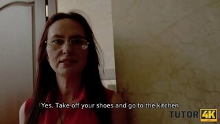 TUTOR4K. பையன் ஆமா தெரியும் அனைத்து செக்ஸ் தந்திரங்களை ஆனால் பூர்த்தி செய்ய ஆசிரியர்