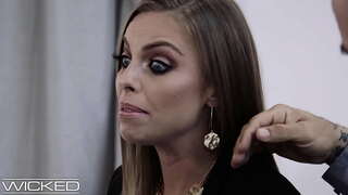 ���ੀਅਲ ਅਸਟੇਟ ਏਜੰਟ ਨੂੰ Fucks ਕਲਾਇਟ - ਦੁਸ਼ਟ