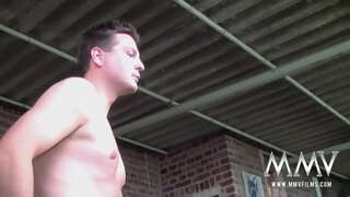 ���ਾਲ ਸਿਰ swinger ਵਿਚ pigtails ਨਿਕੋਲ S massaging ਉਸ ਦੇ ਵੱਡੇ knockers sucking, ਦੋ ਨੂੰ ਸੱਟ ਅਤੇ ਹੋ ਰਹੀ facialized ਵਿਚ ਤਿੰਨ ਨਾਲ